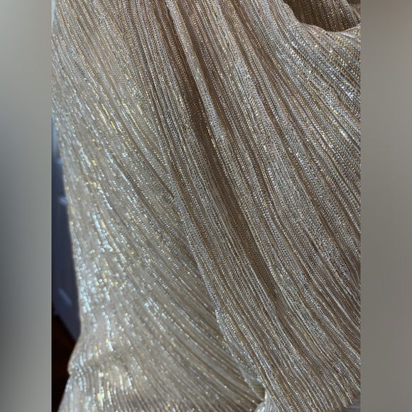 JENNY YOO MADELYN DRAPE NECK GOLD METALLIC GOWN MAXI DRESS SIZE 14 - Picture 8 of 12